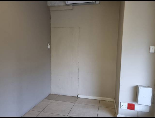 92M² OFFICE TO LET IN SONHEUWEL